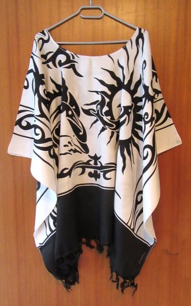 Tunika Bluse XXL WEISS SCHWARZ KELTISCH